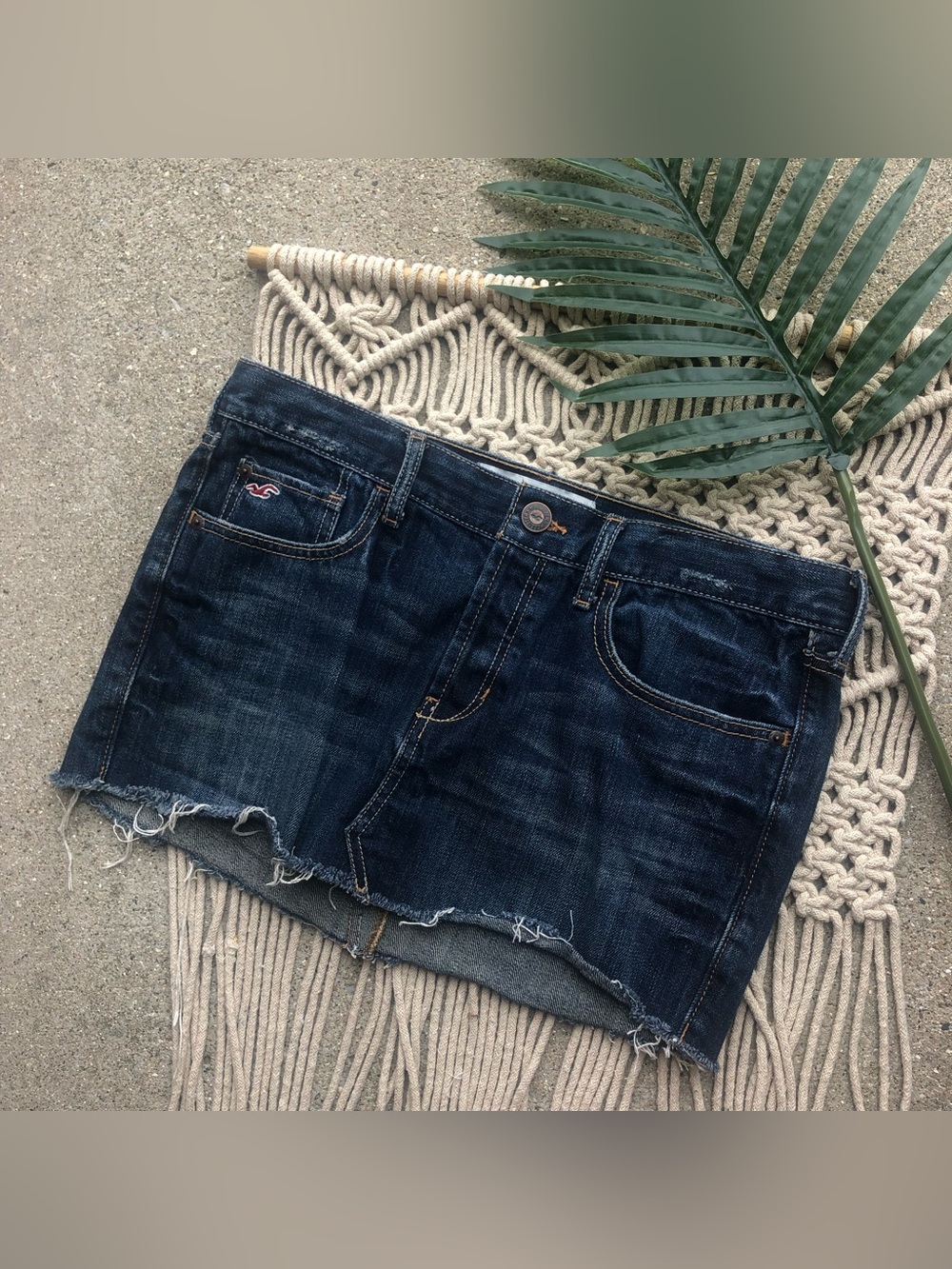 Hollister Mini Jean Skirt Juniors Size 5